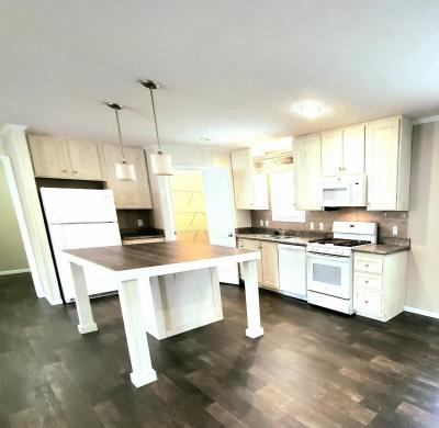Mobile Home at 9628 Pier Pointe Dr 1356 Fair Haven, MI 48023