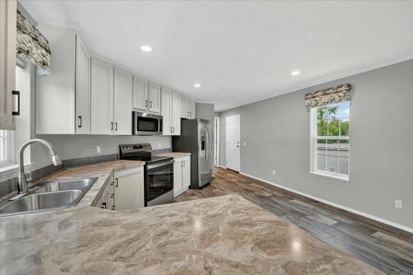2026 Mansion 81 8085 FOH 81  Home