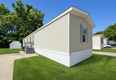 Mobile Home at 21024 Claudette, Site #690 Macomb, MI 48044