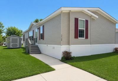 Mobile Home at 46188 La Crosse Dr., Site #649 Macomb, MI 48044