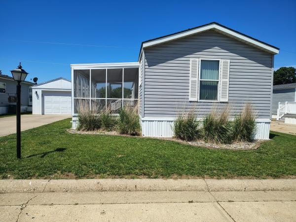 2006  Mobile Home For Sale