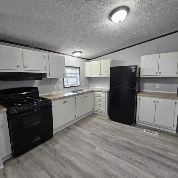 Photo 1 of 2 of home located at 2737 W. Washington Center #80 Fort Wayne, IN 46818
