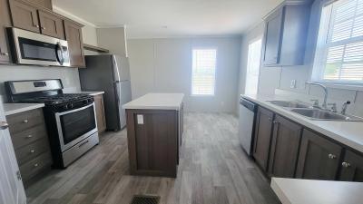 Mobile Home at 537 Iowa Belleville, MI 48111