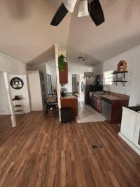 1986 RIVE Manufactured Home