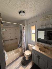 1986 RIVE Manufactured Home