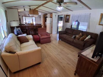 Photo 4 of 8 of home located at 1670 Orange Manor Dr Melbourne, FL 32934