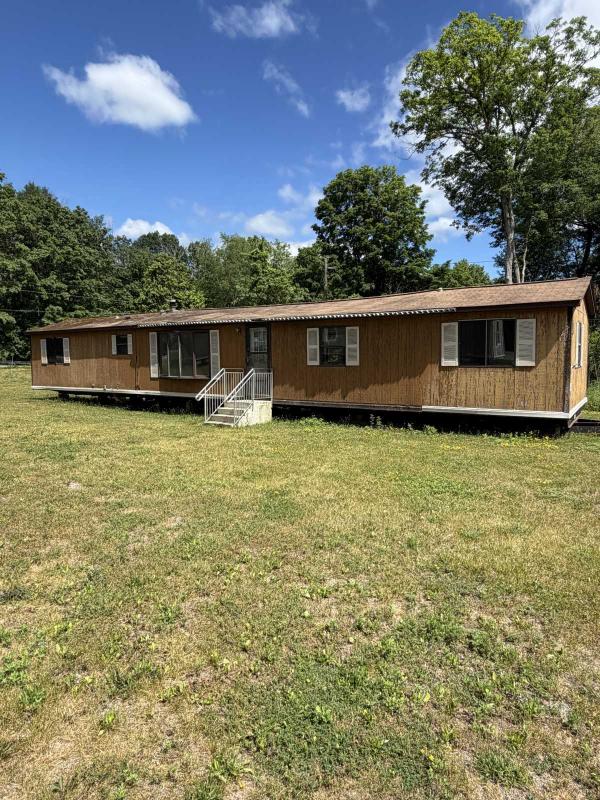 Photo 1 of 2 of home located at 3832 State Route 209 Wurtsboro, NY 12790