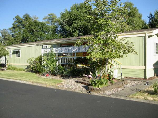 1987 Fleetwood  Festival  Manufactured Home