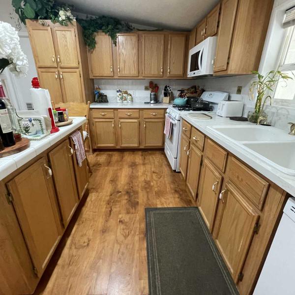 2002 Clayton Manufactured Home