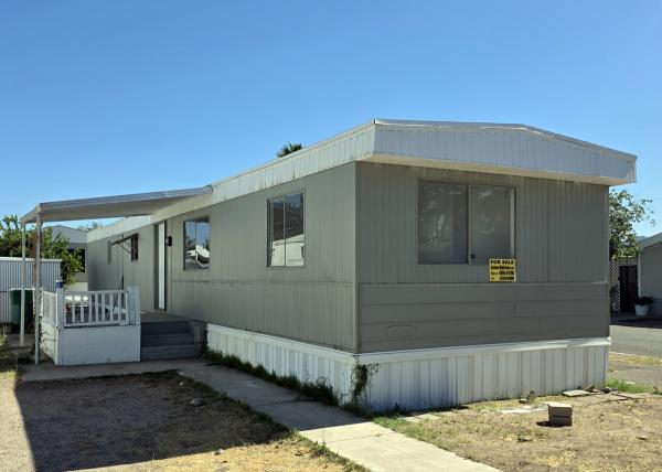 1981 Hillcrest Mobile Home For Sale