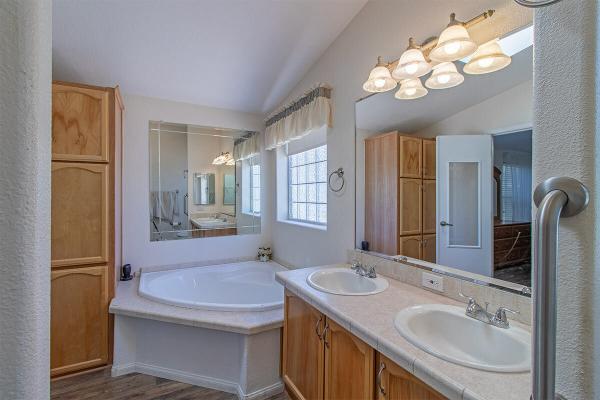 2003 Cavco Manufactured Home