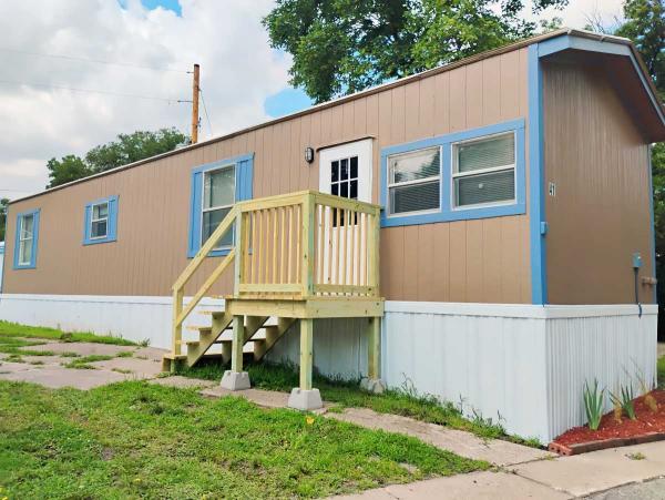 Photo 1 of 2 of home located at 100 Arkansas Street, Lot 41 Lawrence, KS 66044