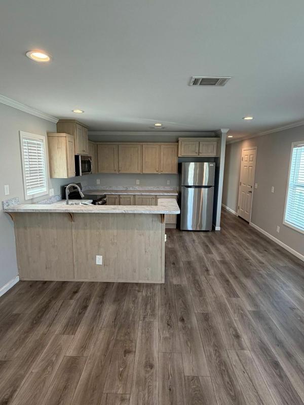 2023 Clayton Homes Inc Community Series Mobile Home