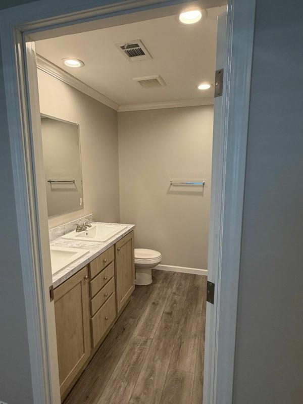 2023 Clayton Homes Inc Community Series Mobile Home