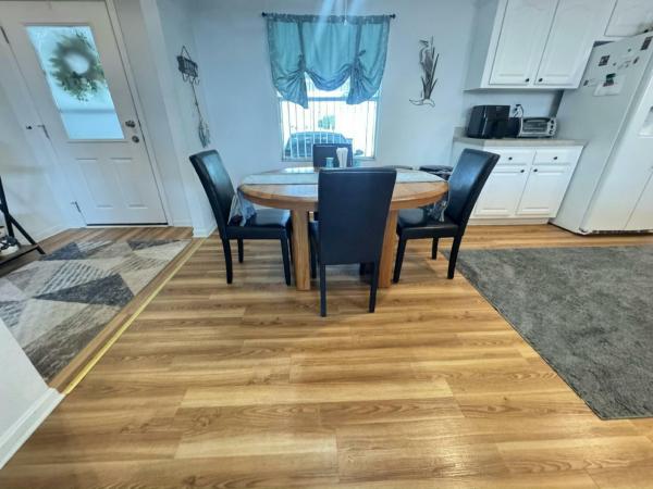 2003 Skyline Manufactured Home
