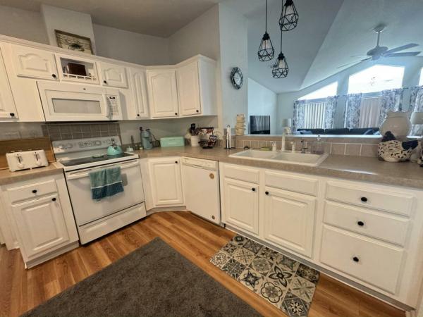 2003 Skyline Manufactured Home