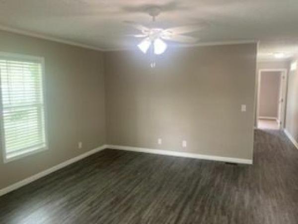 2016 Clayton Homes Inc Yes Mobile Home