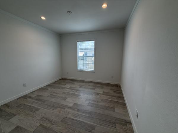 2026 Skyline 2856H32G11 Mobile Home