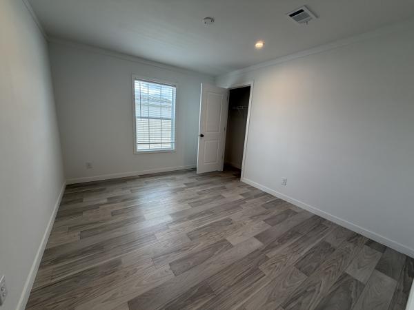 2026 Skyline 2856H32G11 Mobile Home