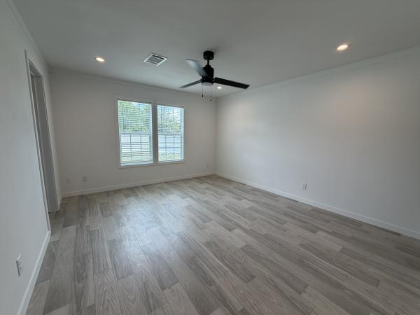 2026 Skyline 2856H32G11 Mobile Home