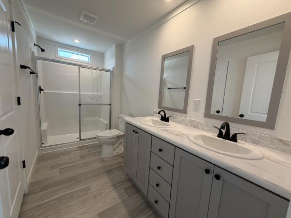 2026 Skyline 2856H32G11 Mobile Home