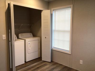 Mobile Home at 5001 South Ave Lot 263 Toledo, OH 43615