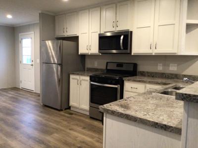 Photo 4 of 7 of home located at 5001 South Ave Lot 263 Toledo, OH 43615