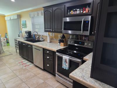 Photo 3 of 17 of home located at 66186 London Rd. Pinellas Park, FL 33782