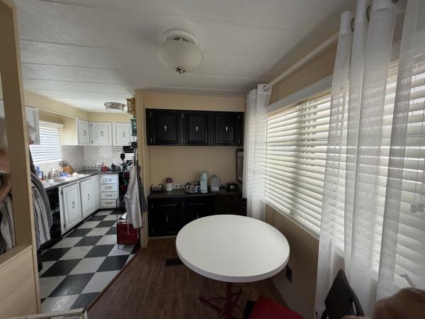 1973 FOURS Single Mobile Home