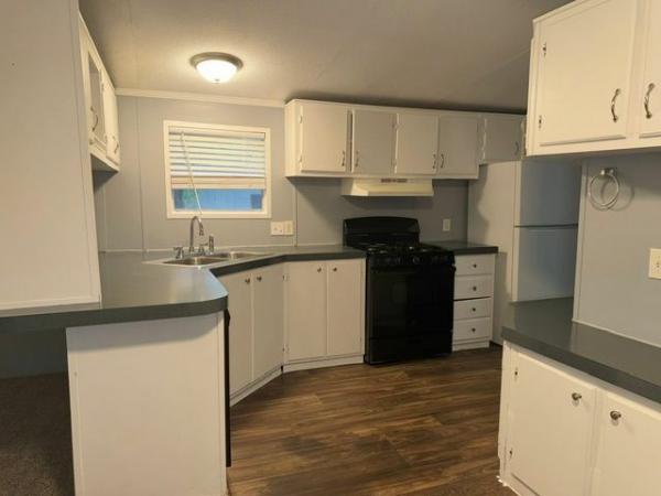 1994 Fleetwood Canyon Lake Mobile Home