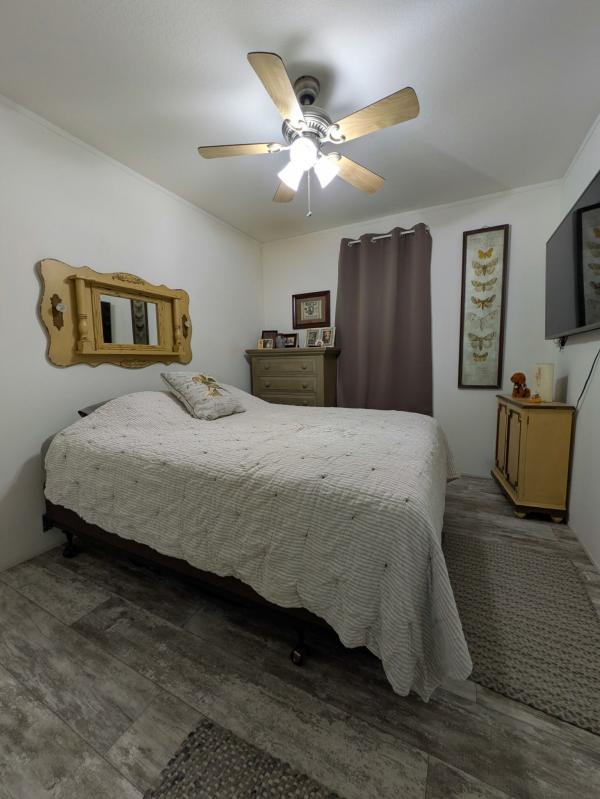 2019 Champion NA Mobile Home