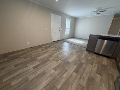 Photo 3 of 25 of home located at 15974 Villaire Clinton Township, MI 48038