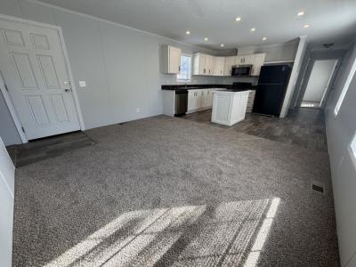 Photo 4 of 25 of home located at 38100 Ducharme #476 Clinton Township, MI 48038