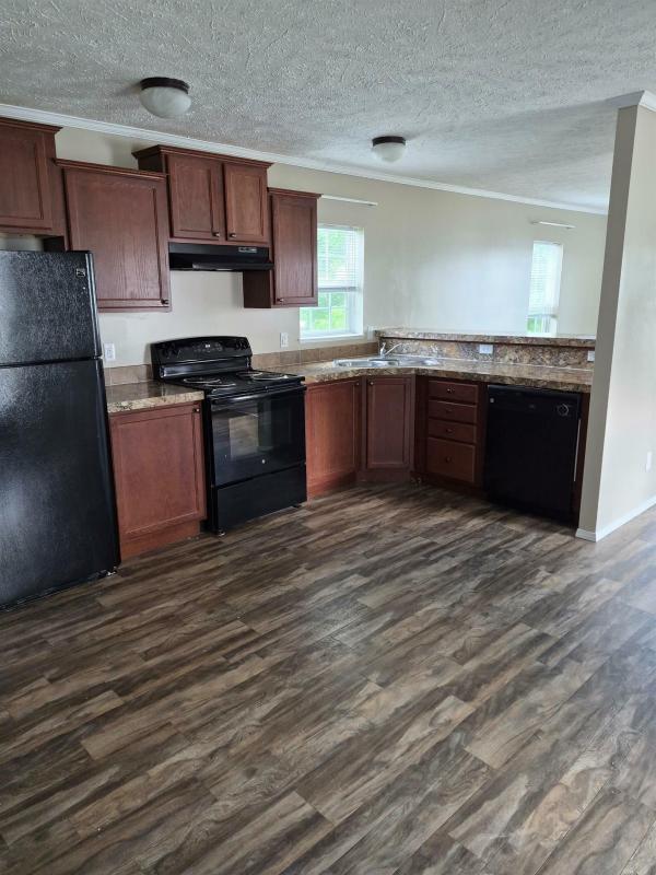 2018 MANSION 14  Home