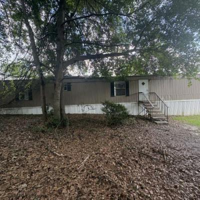 Photo 2 of 20 of home located at 135 English Lane Thomasville, GA 31792