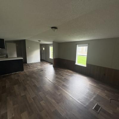 Photo 5 of 20 of home located at 135 English Lane Thomasville, GA 31792