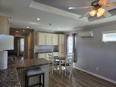 Photo 4 of 15 of home located at 39511 Cypress Point Lane, Site 185 Zephyrhills, FL 33542