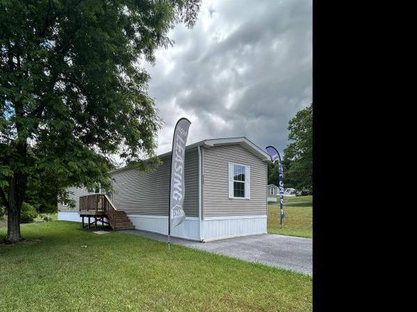 2022 Eagle River 512ED LC-80S810  Home