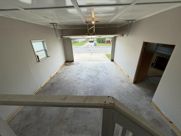 2002 Fleetwood INFL255AB09056B81 Mobile Home