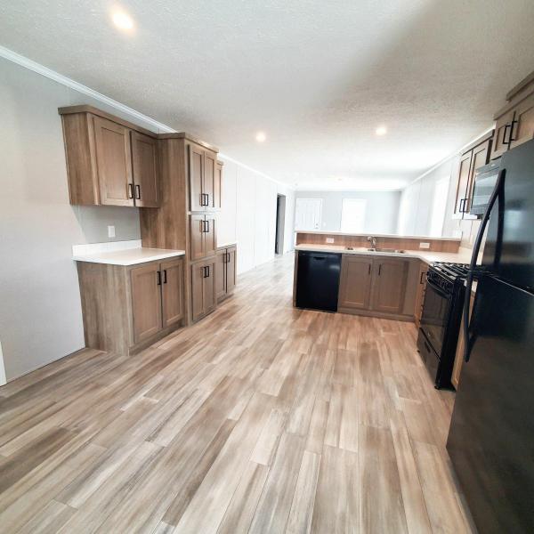 Photo 1 of 2 of home located at 9340 Starboard Dr 1269 Fair Haven, MI 48023