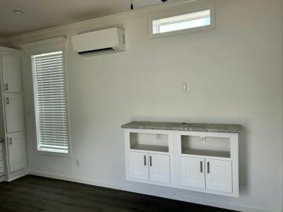 Photo 4 of 12 of home located at 16731 Us-301 #1 Dade City, FL 33523