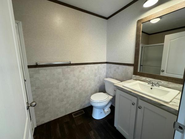 2021 Clayton Homes Inc American Made Mobile Home