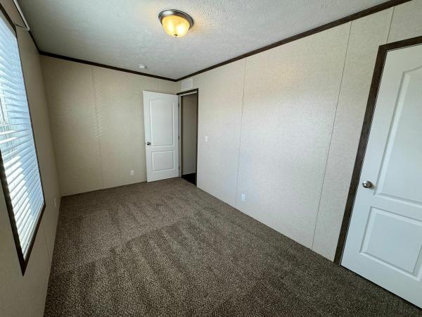 2021 Clayton Homes Inc American Made Mobile Home