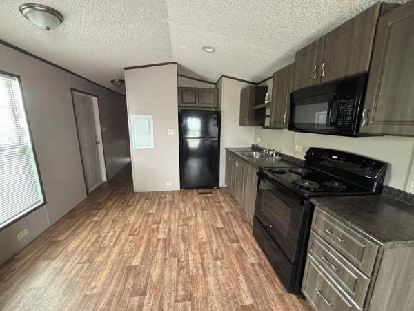 2022 S124411A  Home