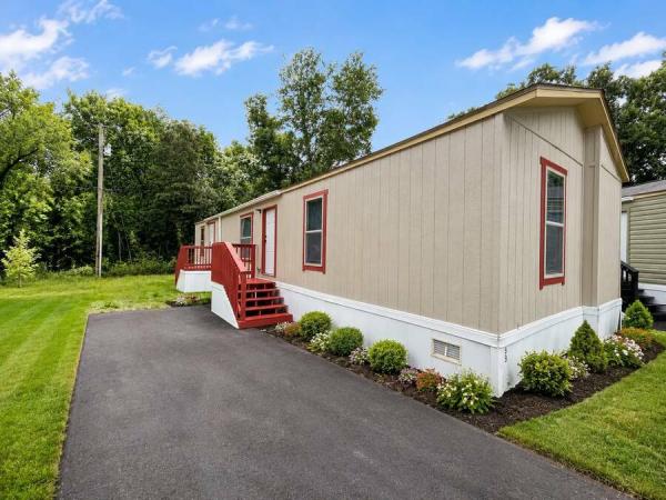 Photo 1 of 2 of home located at 99 Riviera Courts Dr Murray, KY 42071