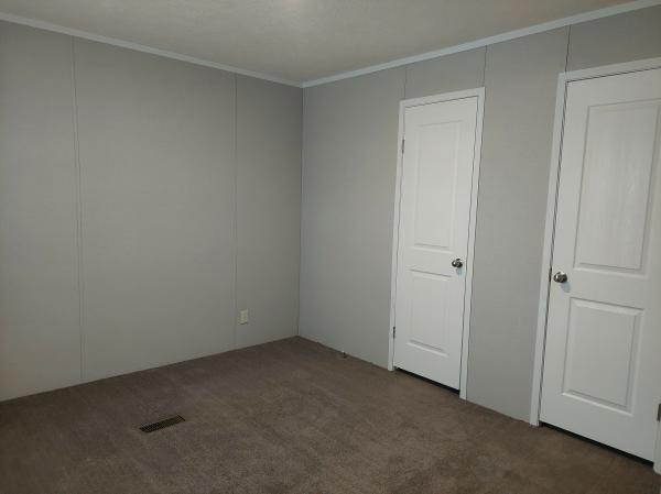 2021 Redman Advantage II  Home