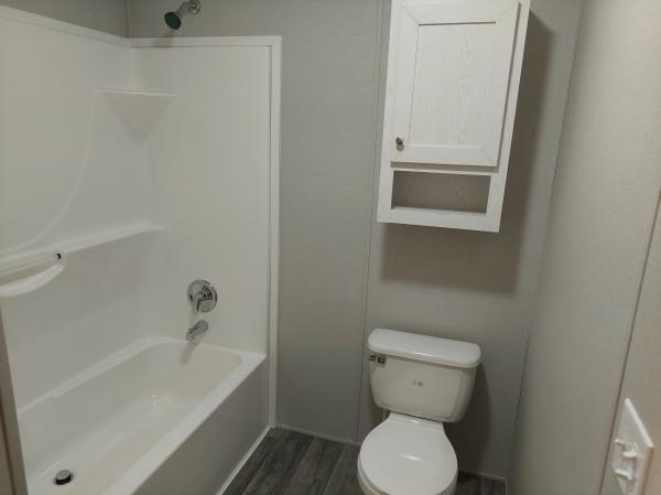 2021 Redman Advantage II  Home