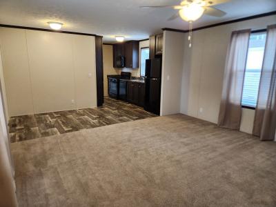 Mobile Home at 123 Texas Belleville, MI 48111