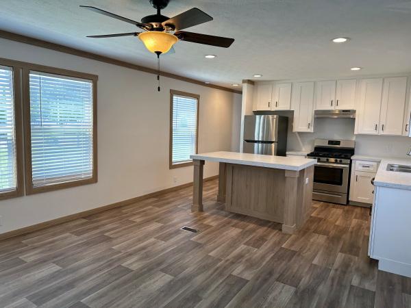 2022 Clayton Trinity 60  Home
