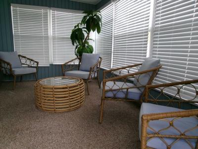 Photo 3 of 12 of home located at 7100 Ulmerton Rd Lot 686 Largo, FL 33771